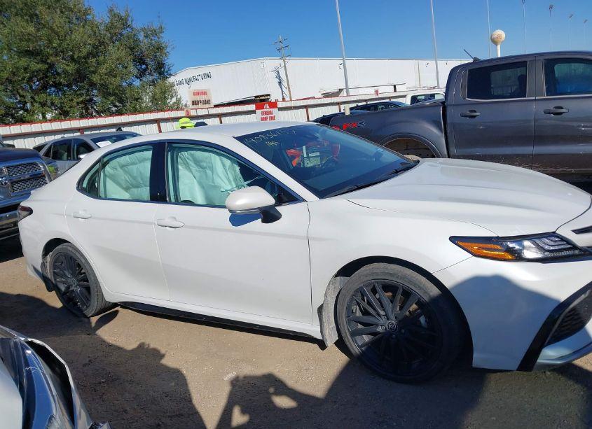 Photo 13 of 2023 Toyota Camry XSE (VIN 4T1K61AKXPU090219)