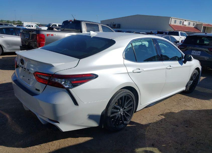 Photo 4 of 2023 Toyota Camry XSE (VIN 4T1K61AKXPU090219)