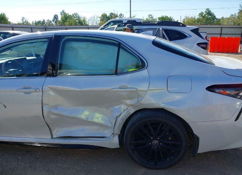 Photo 6 of 2023 Toyota Camry XSE (VIN 4T1K61AKXPU090219)