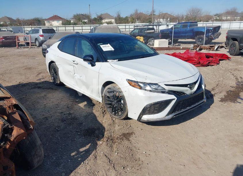 2023 Toyota Camry XSE (VIN 4T1K61AKXPU148510) main photo