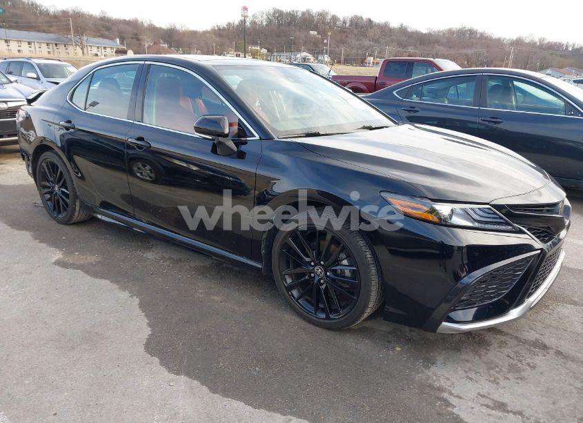 2023 Toyota Camry XSE (VIN 4T1K61AKXPU156624) main photo