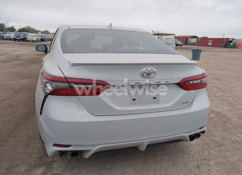 Photo 16 of 2023 Toyota Camry XSE (VIN 4T1K61AKXPU159488)
