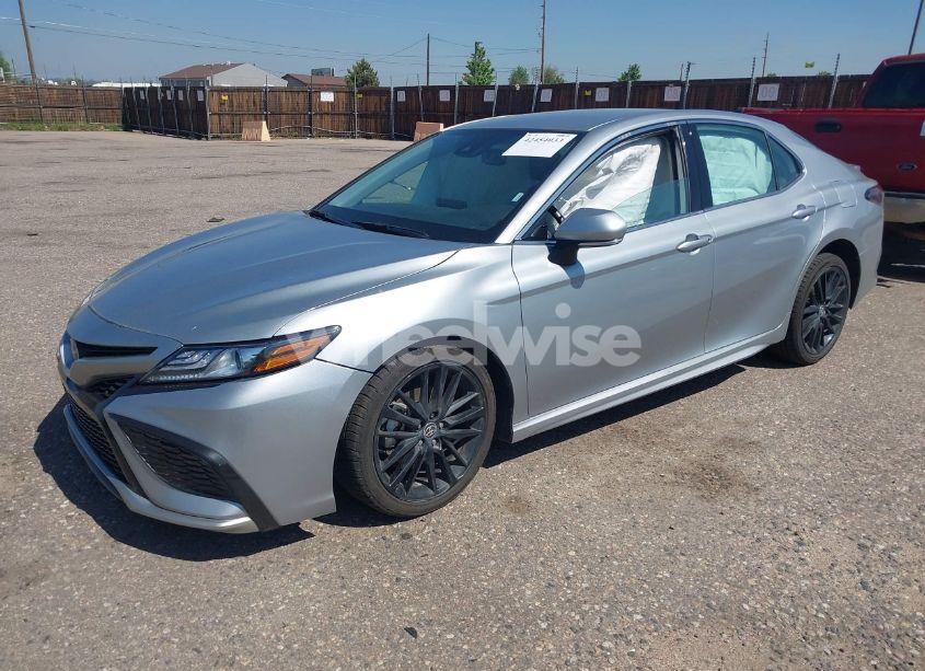 Photo 2 of 2023 Toyota Camry XSE (VIN 4T1K61AKXPU174413)