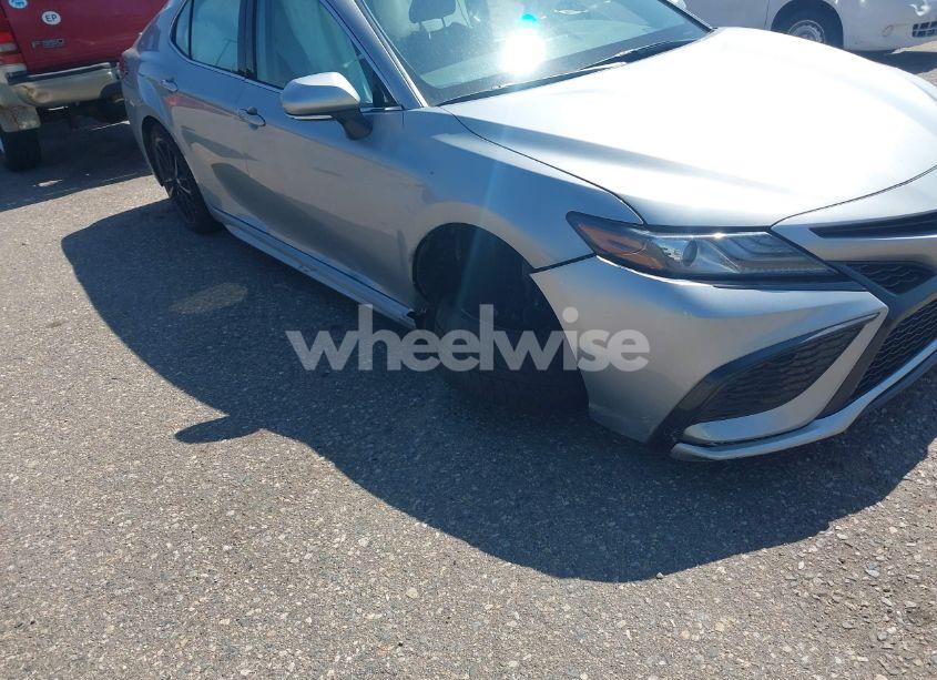 Photo 6 of 2023 Toyota Camry XSE (VIN 4T1K61AKXPU174413)