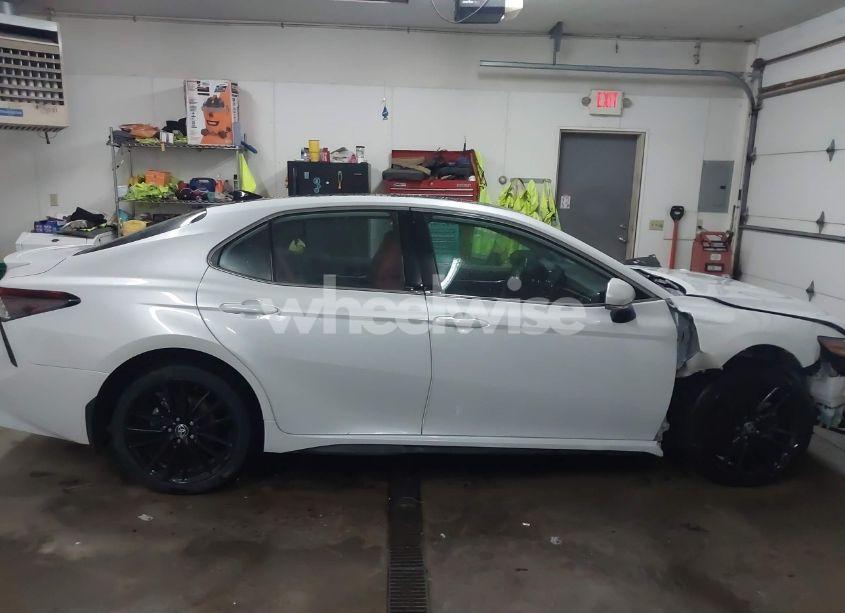 Photo 14 of 2023 Toyota Camry XSE (VIN 4T1K61AKXPU793593)