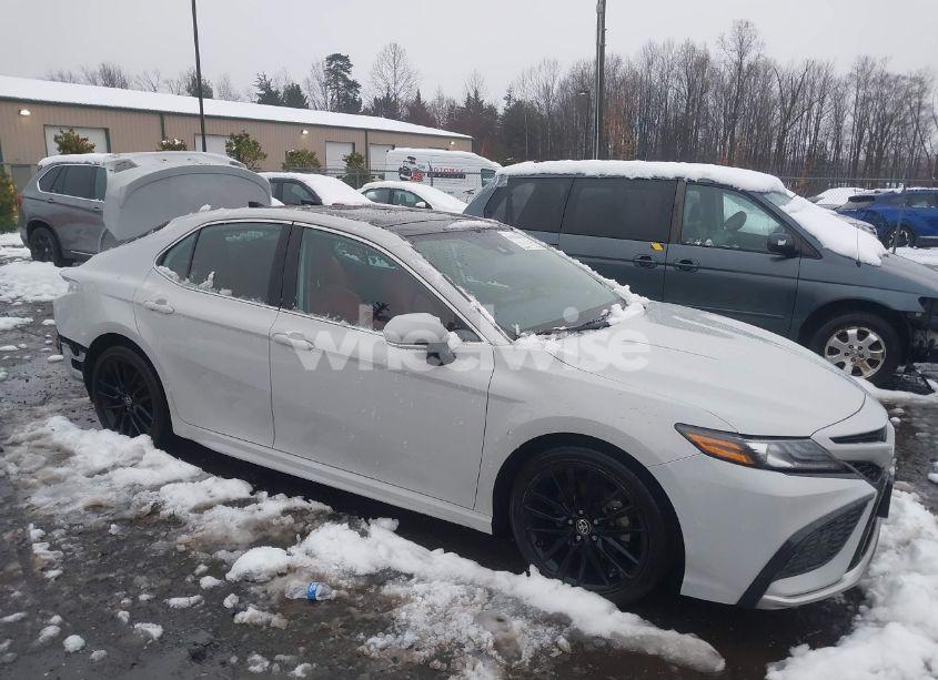 2023 Toyota Camry XSE AWD (VIN 4T1K61BK0PU081852) main photo