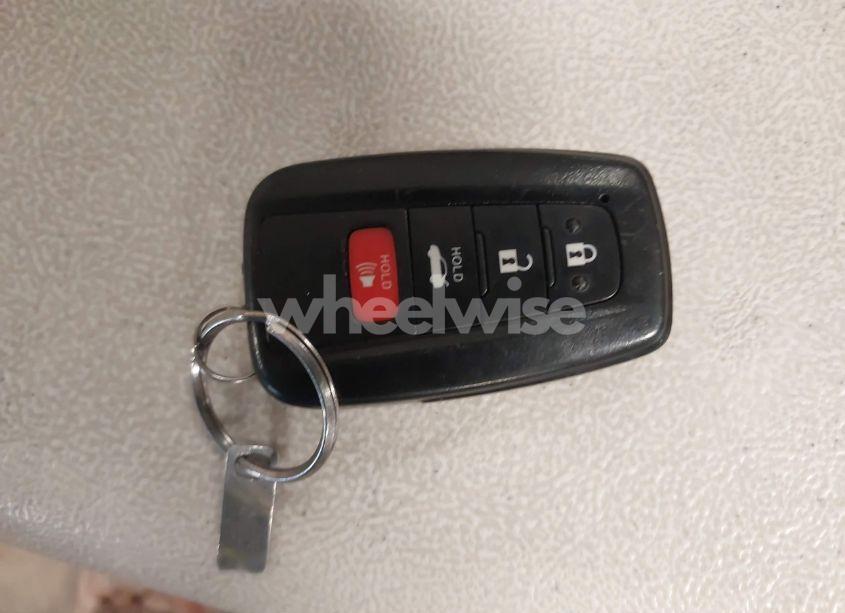 Photo 11 of 2021 Toyota Camry XSE AWD (VIN 4T1K61BK1MU021803)