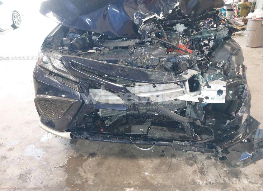 Photo 6 of 2021 Toyota Camry XSE AWD (VIN 4T1K61BK1MU021803)