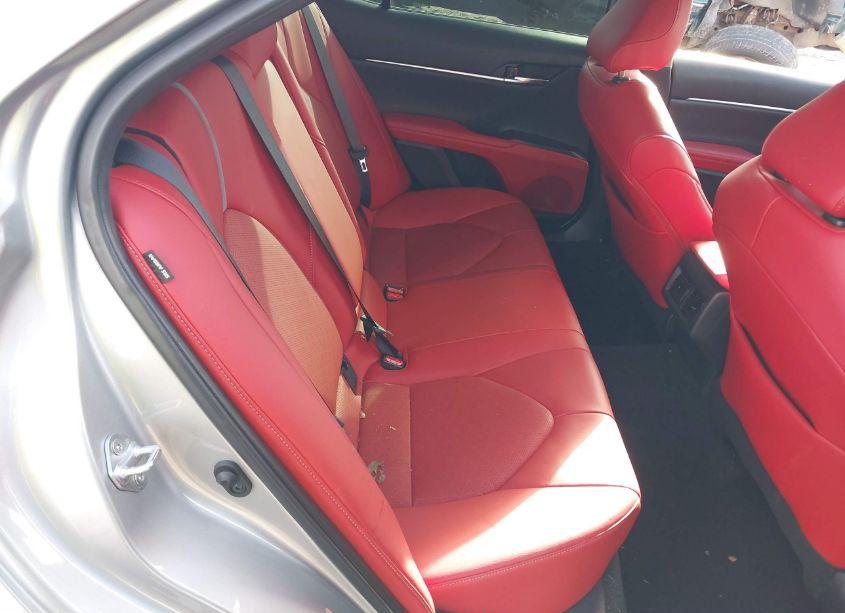 Photo 8 of 2022 Toyota Camry XSE AWD (VIN 4T1K61BK1NU066564)