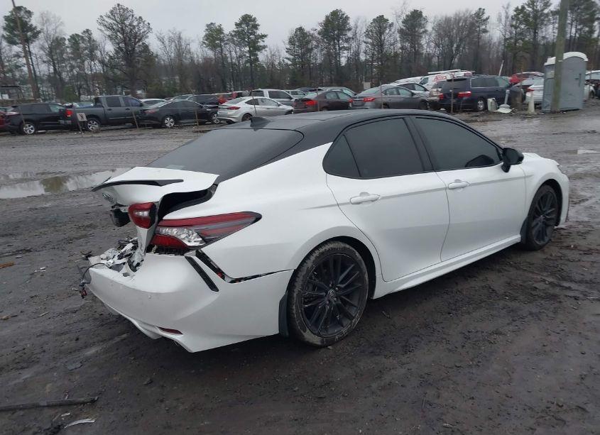 Photo 4 of 2021 Toyota Camry XSE (VIN 4T1K61BK2MU028257)