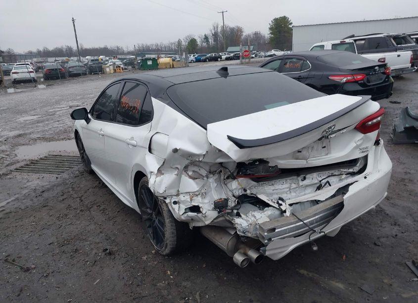 Photo 6 of 2021 Toyota Camry XSE (VIN 4T1K61BK2MU028257)