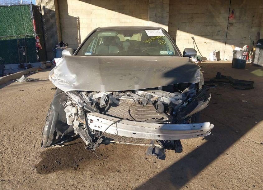 Photo 6 of 2021 Toyota Camry XSE (VIN 4T1K61BK2MU047083)