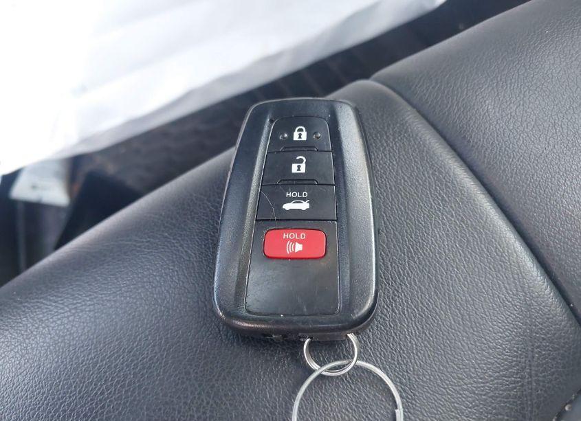 Photo 11 of 2022 Toyota Camry XSE AWD (VIN 4T1K61BK2NU049708)