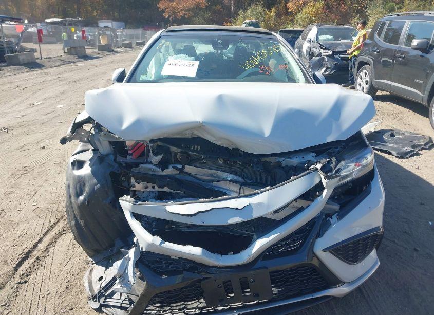 Photo 12 of 2022 Toyota Camry XSE AWD (VIN 4T1K61BK2NU049708)