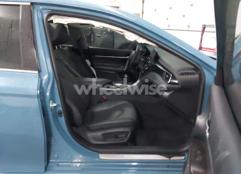 Photo 5 of 2023 Toyota Camry XSE AWD (VIN 4T1K61BK2PU085319)