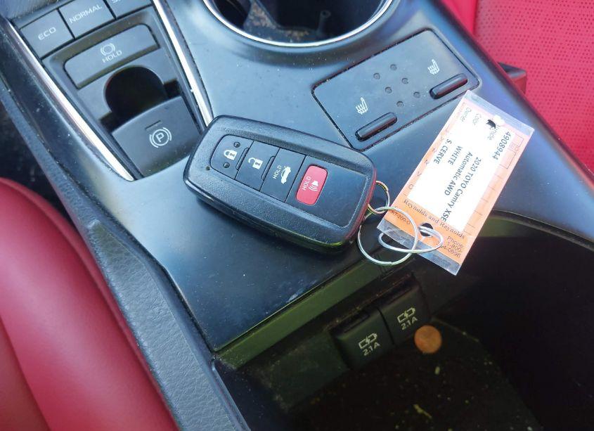 Photo 11 of 2020 Toyota Camry XSE AWD (VIN 4T1K61BK3LU004290)