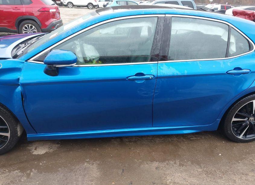 Photo 14 of 2020 Toyota Camry XSE AWD (VIN 4T1K61BK3LU015421)