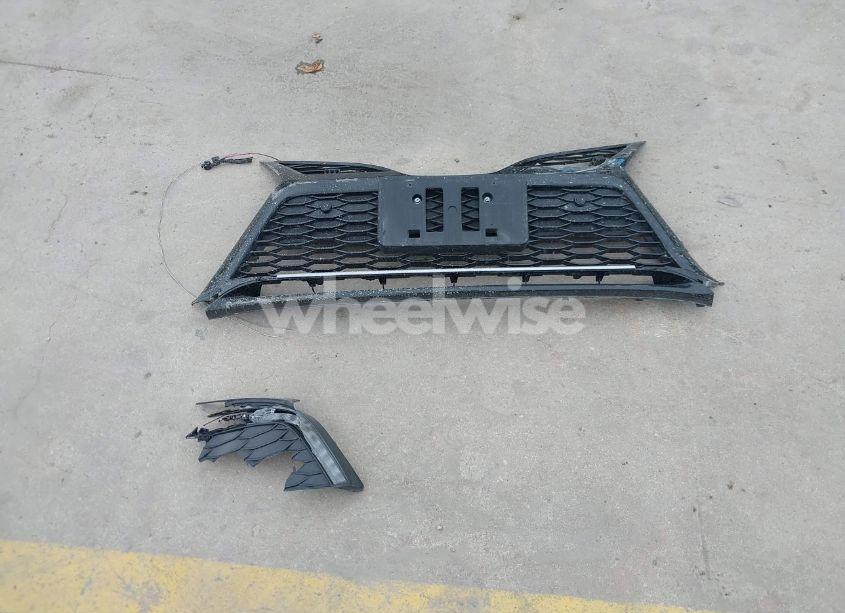 Photo 12 of 2021 Toyota Camry XSE AWD (VIN 4T1K61BK3MU021138)