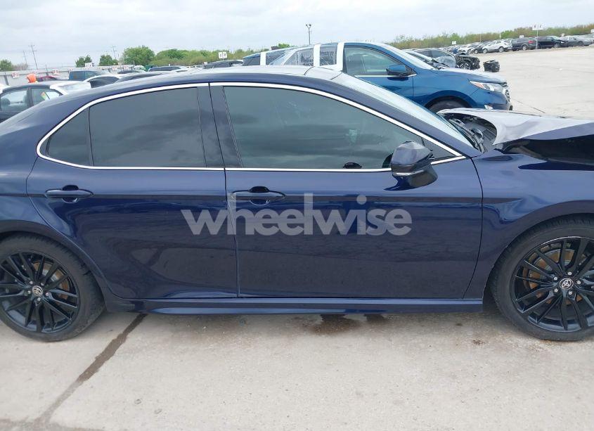 Photo 14 of 2021 Toyota Camry XSE AWD (VIN 4T1K61BK3MU021138)