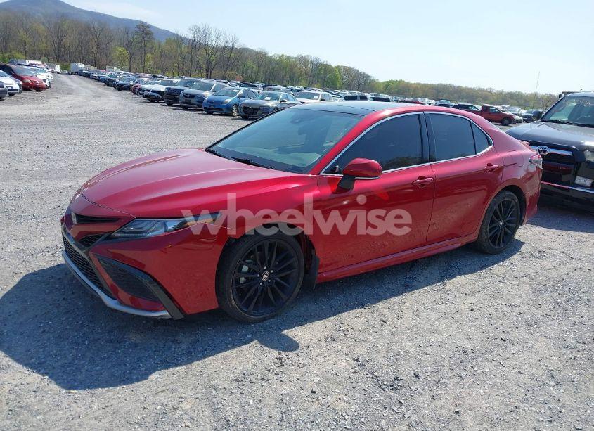 Photo 2 of 2021 Toyota Camry XSE AWD (VIN 4T1K61BK4MU035758)
