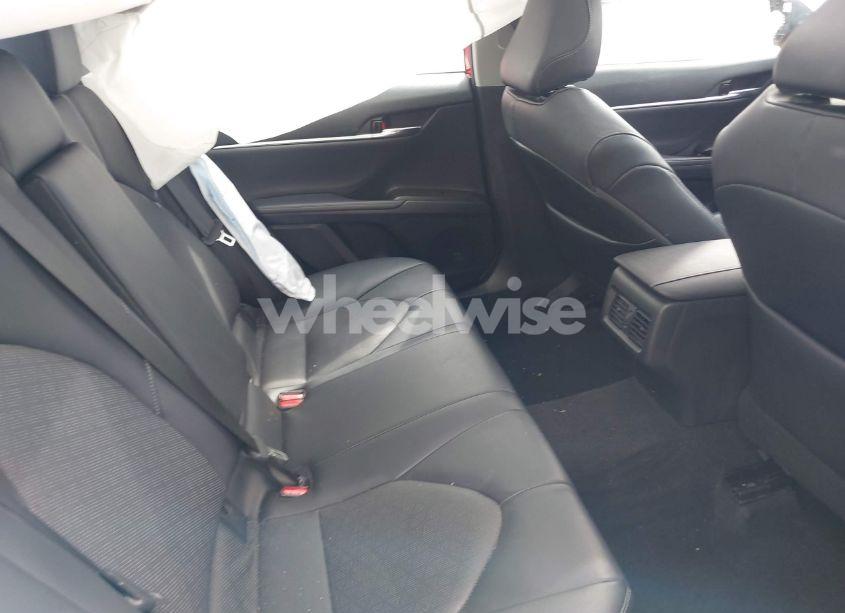 Photo 8 of 2021 Toyota Camry XSE AWD (VIN 4T1K61BK7MU019912)