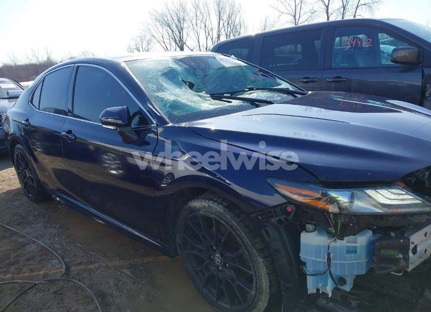 Photo 13 of 2021 Toyota Camry XSE AWD (VIN 4T1K61BK7MU030943)