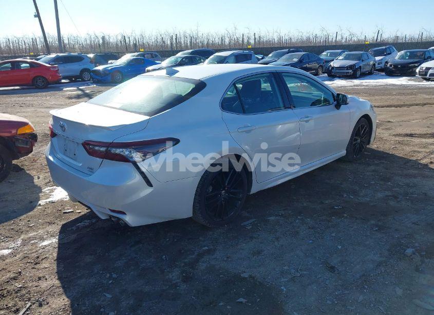 Photo 4 of 2021 Toyota Camry XSE AWD (VIN 4T1K61BK7MU031588)