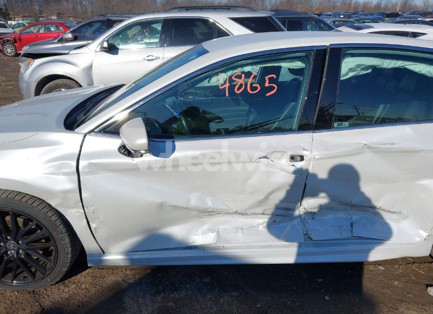 Photo 6 of 2021 Toyota Camry XSE AWD (VIN 4T1K61BK7MU031588)