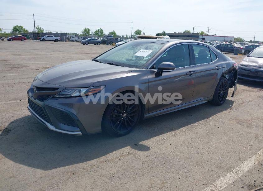 Photo 2 of 2021 Toyota Camry XSE AWD (VIN 4T1K61BK7MU037469)