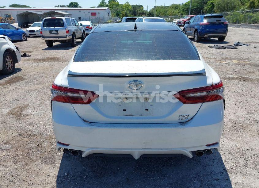 Photo 16 of 2021 Toyota Camry XSE AWD (VIN 4T1K61BK8MU032555)