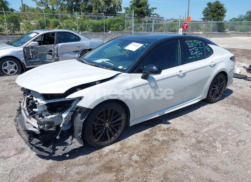 Photo 2 of 2021 Toyota Camry XSE AWD (VIN 4T1K61BK8MU032555)
