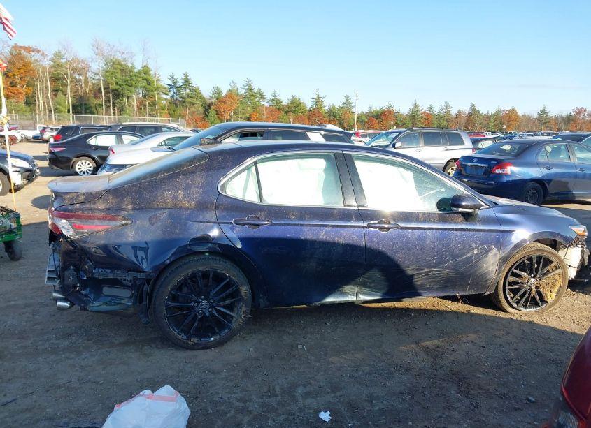 Photo 14 of 2022 Toyota Camry XSE AWD (VIN 4T1K61BK8NU063693)