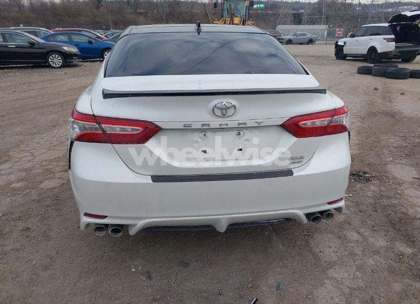 Photo 17 of 2020 Toyota Camry XSE (VIN 4T1K61BK9LU015293)