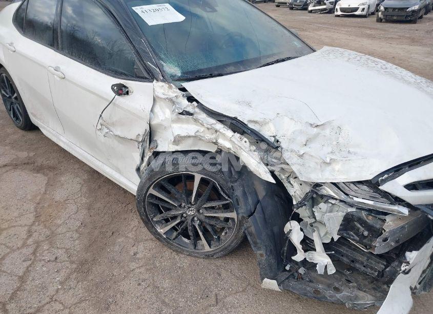 Photo 6 of 2020 Toyota Camry XSE (VIN 4T1K61BK9LU015293)