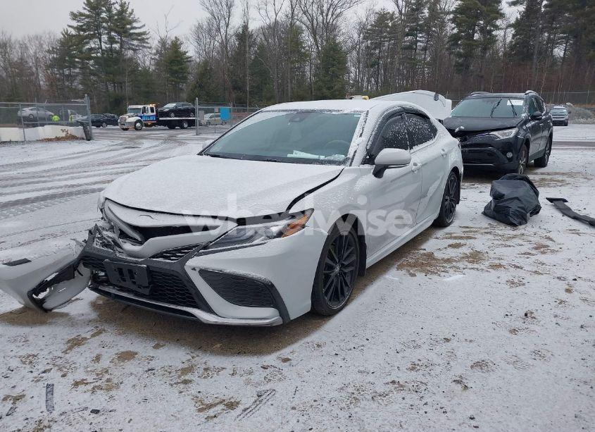 Photo 2 of 2022 Toyota Camry XSE AWD (VIN 4T1K61BK9NU062729)