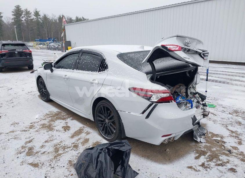 Photo 3 of 2022 Toyota Camry XSE AWD (VIN 4T1K61BK9NU062729)