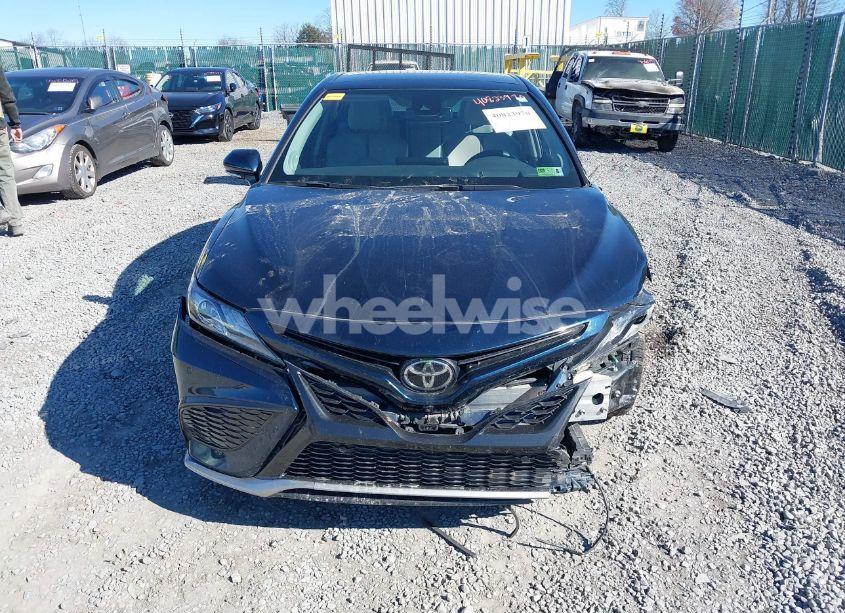 Photo 13 of 2021 Toyota Camry XSE (VIN 4T1K61BKXMU040754)