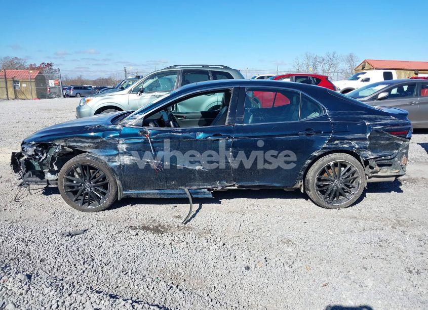 Photo 15 of 2021 Toyota Camry XSE (VIN 4T1K61BKXMU040754)