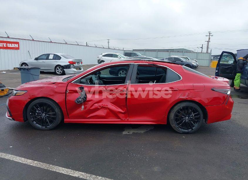 Photo 14 of 2022 Toyota Camry XSE AWD (VIN 4T1K61BKXNU068748)