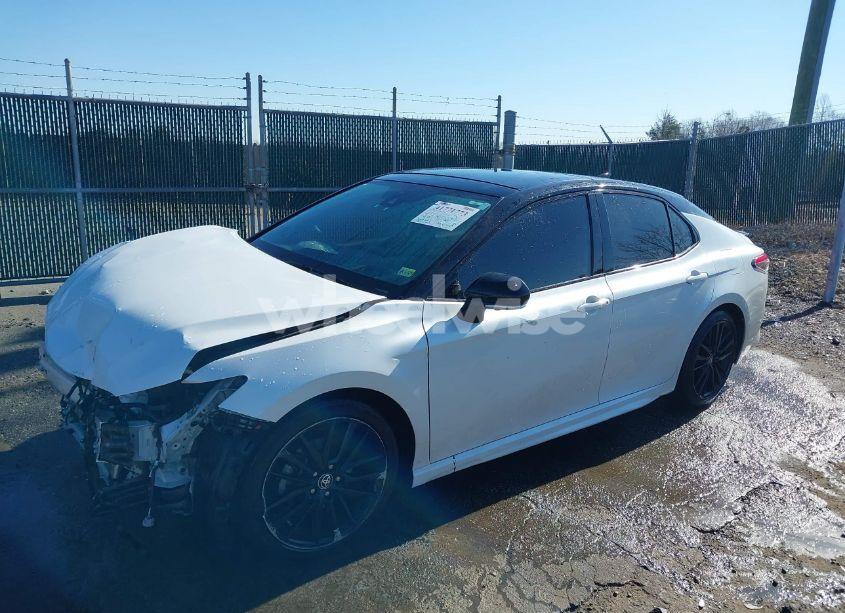 Photo 2 of 2021 Toyota Camry XSE V6 (VIN 4T1KZ1AK1MU058908)