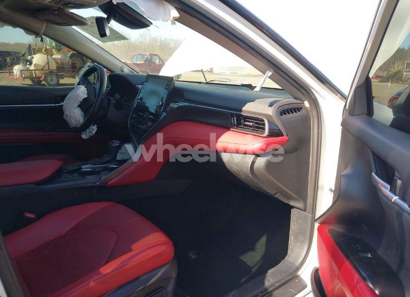 Photo 5 of 2021 Toyota Camry XSE V6 (VIN 4T1KZ1AK1MU058908)