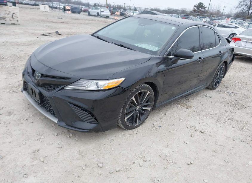 Photo 2 of 2020 Toyota Camry XSE V6 (VIN 4T1KZ1AK2LU044949)