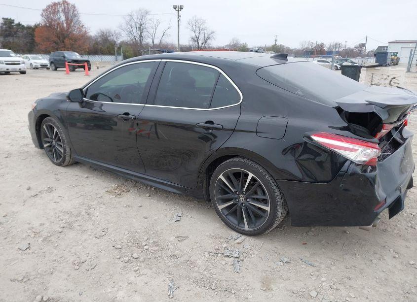 Photo 3 of 2020 Toyota Camry XSE V6 (VIN 4T1KZ1AK2LU044949)