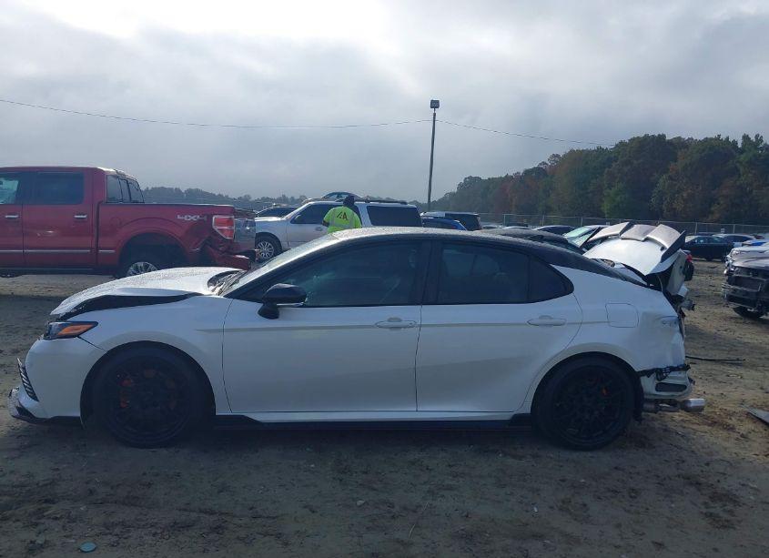 Photo 15 of 2022 Toyota Camry TRD (VIN 4T1KZ1AK2NU066940)