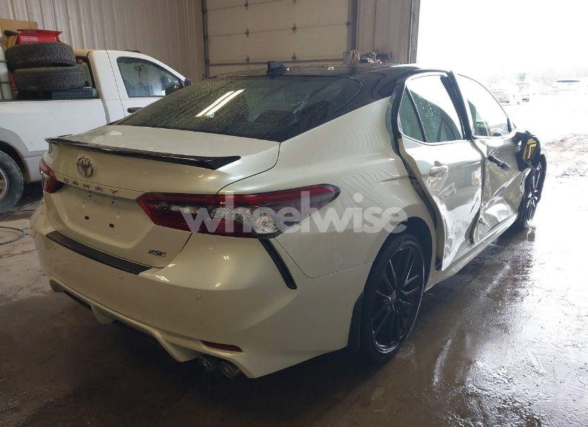 Photo 4 of 2022 Toyota Camry XSE V6 (VIN 4T1KZ1AK2NU067053)