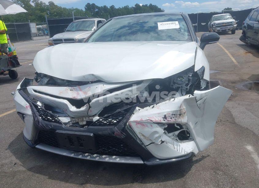 Photo 6 of 2020 Toyota Camry XSE V6 (VIN 4T1KZ1AK4LU045195)