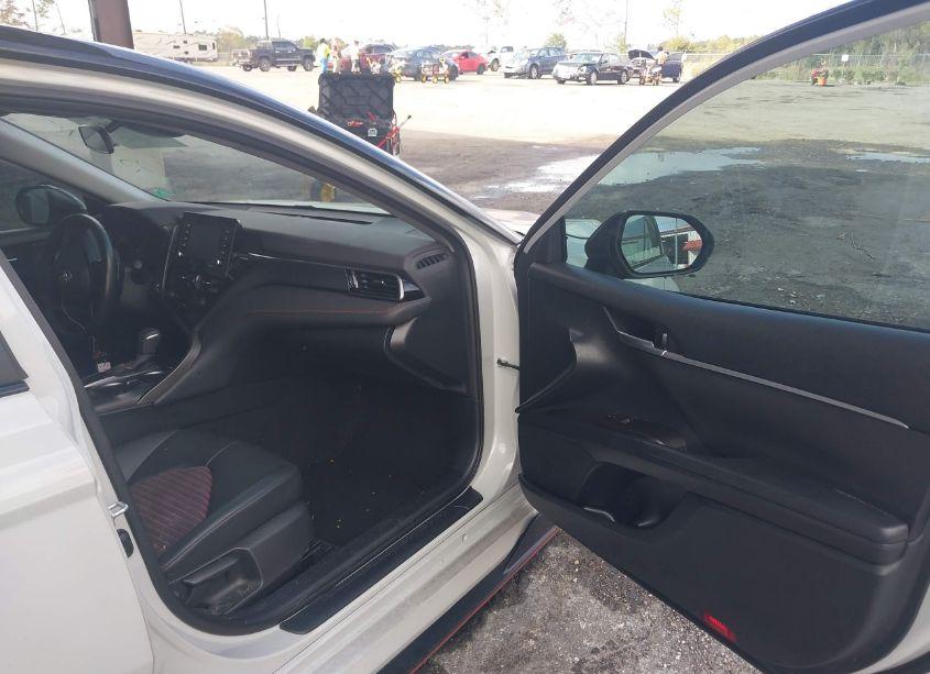 Photo 5 of 2021 Toyota Camry TRD (VIN 4T1KZ1AK4MU058773)