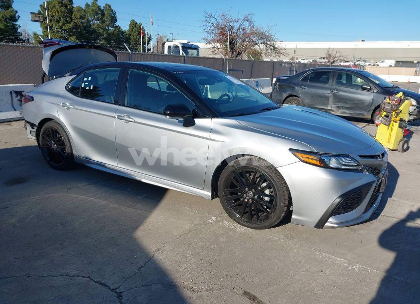 2023 Toyota Camry XSE V6 (VIN 4T1KZ1AK4PU076940) main photo