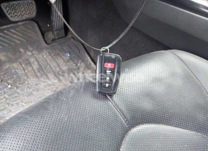 Photo 11 of 2020 Toyota Camry XSE V6 (VIN 4T1KZ1AK6LU043318)