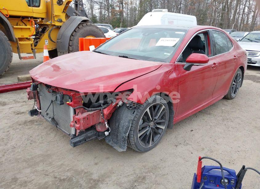Photo 2 of 2020 Toyota Camry XSE V6 (VIN 4T1KZ1AK6LU043318)